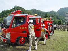 消防操法大会ポンプ車の部の写真