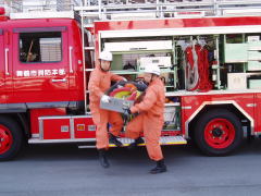 救助資機材搬送訓練